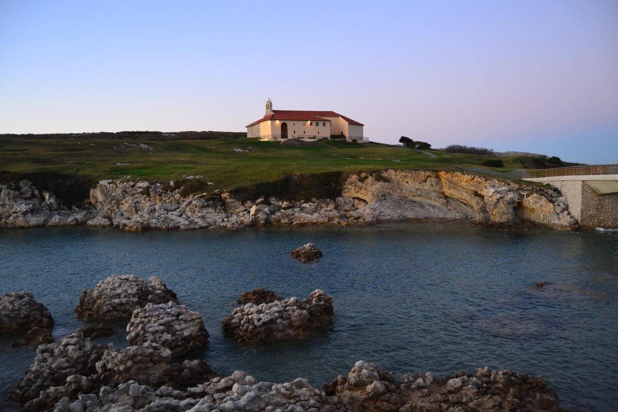 Chateau La Roca Sancibrian Luaran gambar